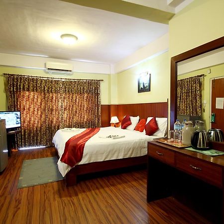 Classic Nepal Hotel Kathmandu Bagian luar foto