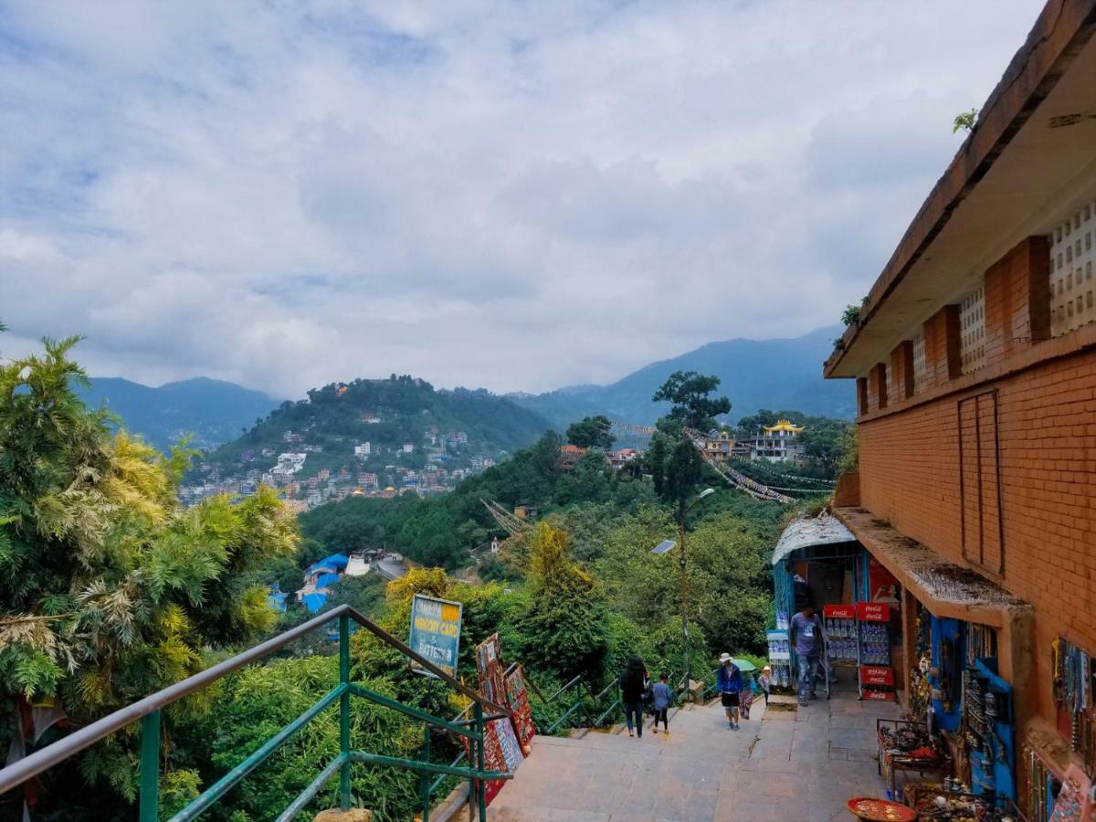 Classic Nepal Hotel Kathmandu Bagian luar foto